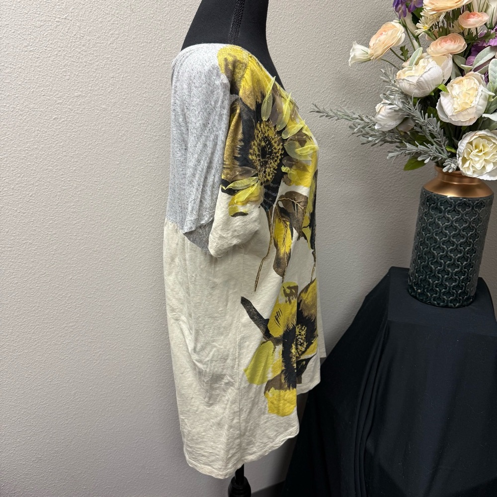 🌻 Hannah Yellow Floral Mixed Media Tee Top L – Soft Cotton Blend - Picture 4 of 7
